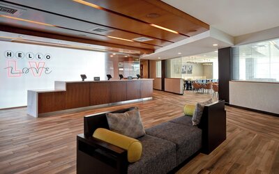 Hampton Inn & Suites Las Vegas Convention Center - No Resort Fee