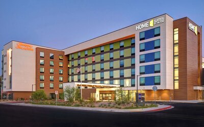 Hampton Inn & Suites Las Vegas Convention Center - No Resort Fee