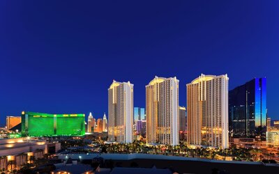 The Signature at MGM Grand (All Suites)