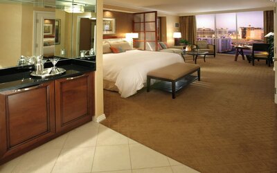 The Signature at MGM Grand (All Suites)