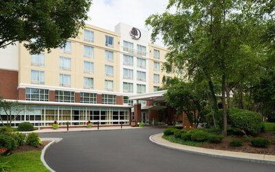 DoubleTree by Hilton Hotel Boston Bayside