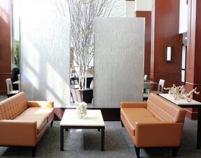 DoubleTree by Hilton Hotel Boston Bayside