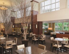 DoubleTree by Hilton Hotel Boston Bayside