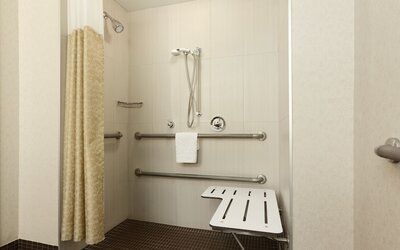 DoubleTree by Hilton Hotel Boston Bayside
