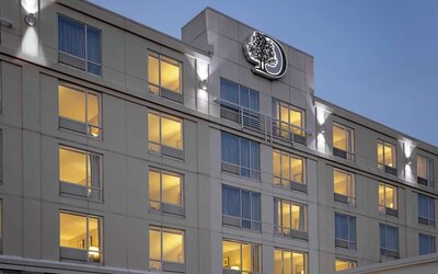 DoubleTree by Hilton Hotel Boston Bayside