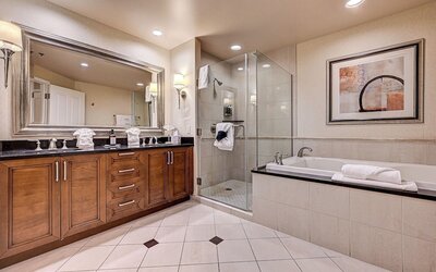 Sierra Sol Studio at Signature Hotel