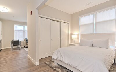 Global Luxury Suites East Boston