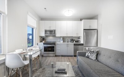 Global Luxury Suites East Boston