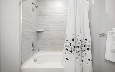 Global Luxury Suites East Boston