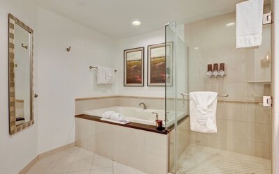 Vintage Lair at Signature