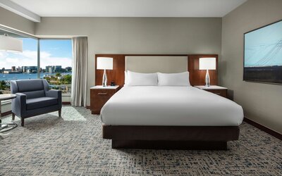 Hilton Boston Logan Airport