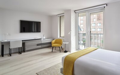 Hotel AKA Washington Circle