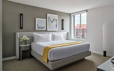 Hotel AKA Washington Circle