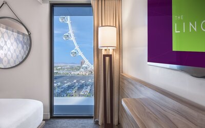 The LINQ Hotel & Casino – A Caesars Rewards Destination