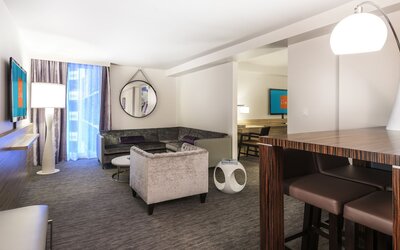 The LINQ Hotel & Casino – A Caesars Rewards Destination