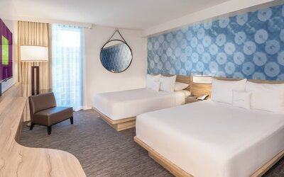The LINQ Hotel & Casino – A Caesars Rewards Destination