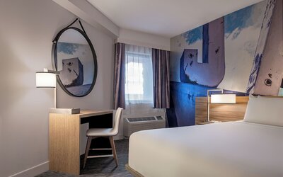 The LINQ Hotel & Casino – A Caesars Rewards Destination