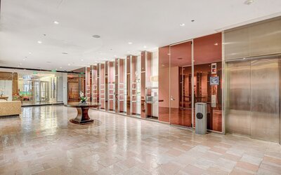 Palms Place - Strip View - High floor