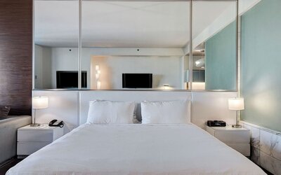 Palms Place - Strip View - High floor