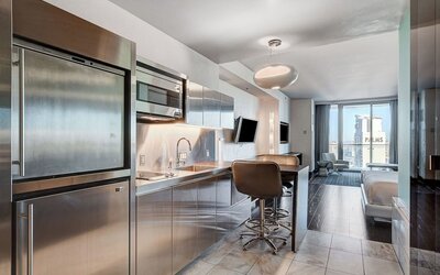 Palms Place - Strip View - High floor