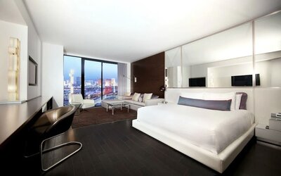 Palms Place - Strip View - High floor