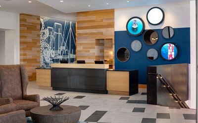 Hyatt Place Boston/Seaport District