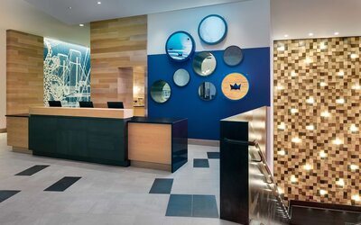 Hyatt Place Boston/Seaport District