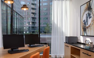 Hyatt Place Boston/Seaport District