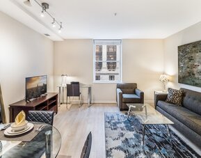Global Luxury Suites at The White House
