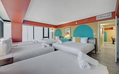Stay Together Suites | Center Strip PH