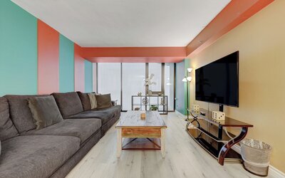 Stay Together Suites | Center Strip PH