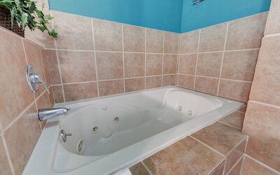 Stay Together Suites | Center Strip PH