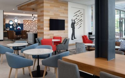 Hyatt Place Boston/Seaport District