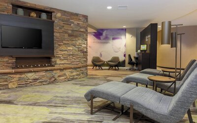 Courtyard By Marriott Las Vegas Stadium Area