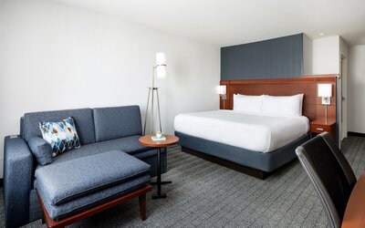 Courtyard By Marriott Las Vegas Stadium Area