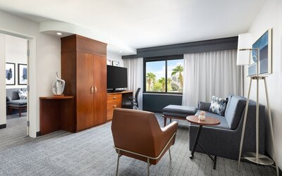 Courtyard By Marriott Las Vegas Stadium Area