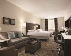 DoubleTree by Hilton Boston - Downtown