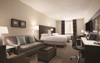 DoubleTree by Hilton Boston - Downtown