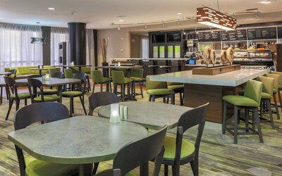 Courtyard By Marriott Las Vegas Stadium Area