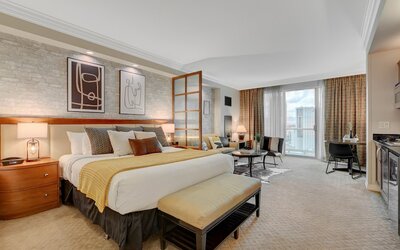 Studio 25 HIGH FLR MGM Signature Balcony