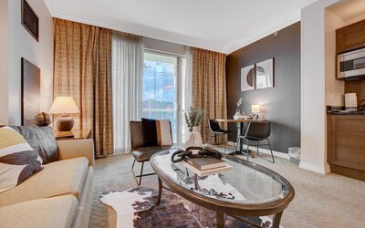 Studio 25 HIGH FLR MGM Signature Balcony
