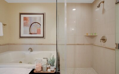Studio 25 HIGH FLR MGM Signature Balcony
