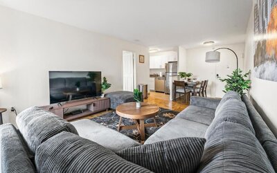 Furnished Apartment Near Longwood