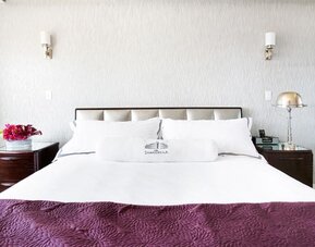 Hotel Shangri-la At The Ocean