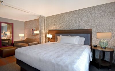 Home2 Suites by Hilton Las Vegas Convention Center