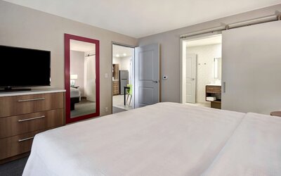 Home2 Suites by Hilton Las Vegas Convention Center