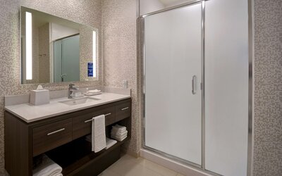 Home2 Suites by Hilton Las Vegas Convention Center