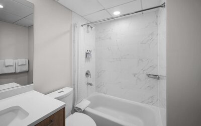 Reside Navy Yard, a Wyndham Residence