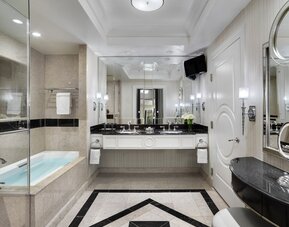 The Palazzo Prestige Club Lounge