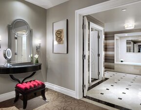 The Palazzo Prestige Club Lounge
